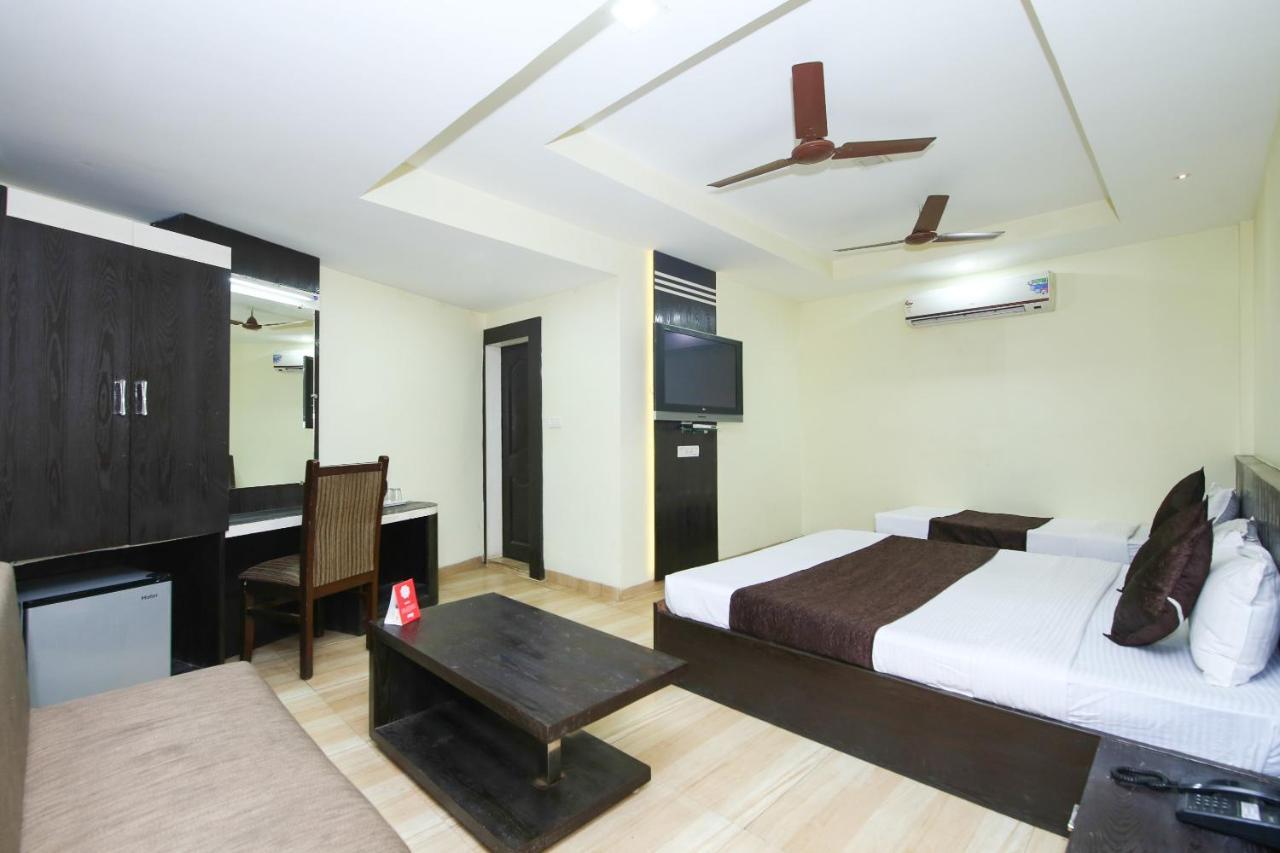 Oyo 2155 Hotel Wardhman Jabalpur Exterior foto