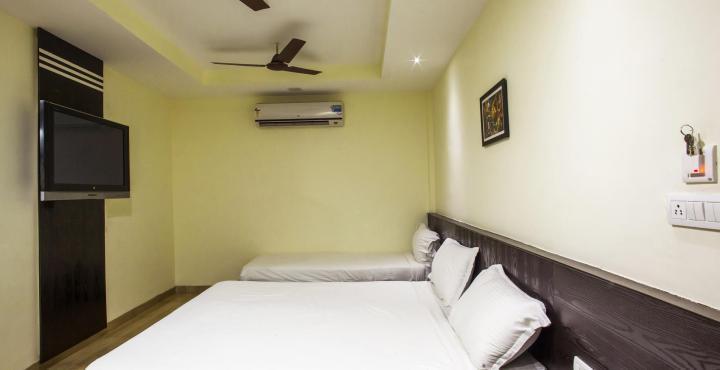 Oyo 2155 Hotel Wardhman Jabalpur Exterior foto